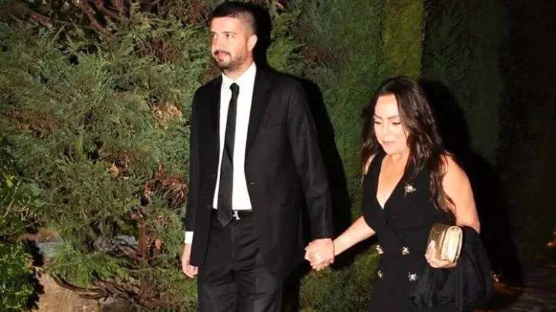 Ebru Gündeş Boşandı! 19 Aylık Evliliğe Şok Son