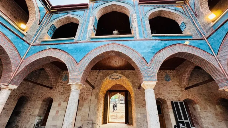 Gök Medrese'deki Tuvaletler