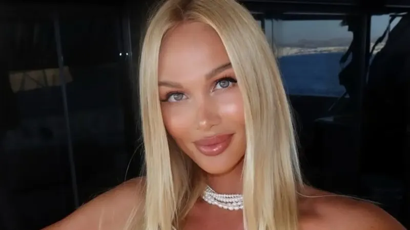 Güzellik kraliçesi Victoria Lopyreva'ya Türkiye'de VIP kutlama!