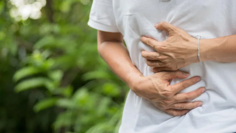 Zehirlenmelerde Şok Hata! Kusturmak Öldürüyor Mu?