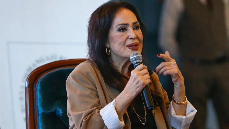 Bursa'da Türkan Şoray'ın katılımıyla "Yılanı Öldürseler" film gösterimi ve söyleşisi yapıldı
