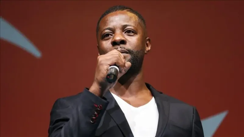 Pascal Nouma sevgilisiyle görüntülendi: "Artık o sayfaları kapattık"