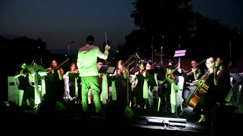 Telmessos Antik Tiyatrosu'nda orkestra konseri