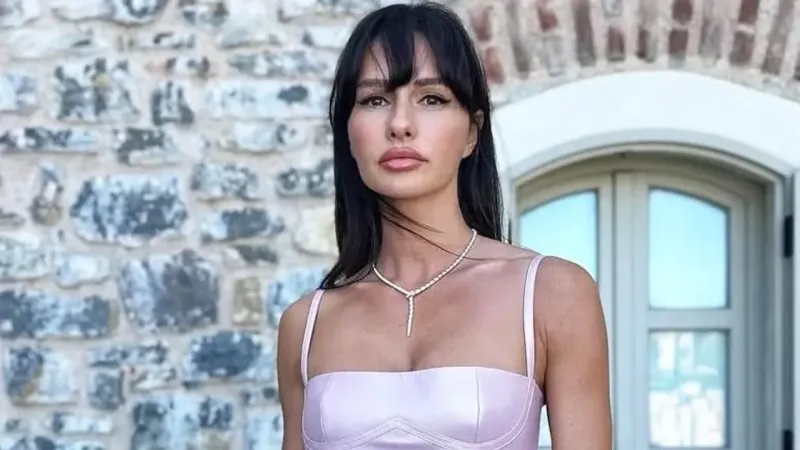 Yasemin Ergene'nin Yeni Aşkı Estetik Cerrah mı? Şok İddia!